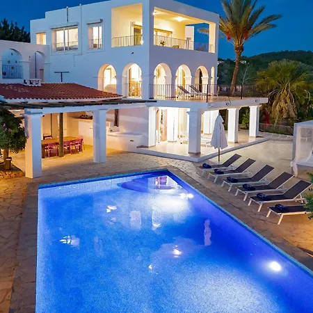 Near San Antonio Sleeps 11 * Sant Antoni de Portmany
